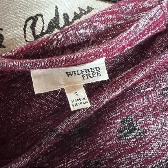 Wilfred free long sleeve cropped top small maroon women’s Anthropologie - Picture 3 of 5